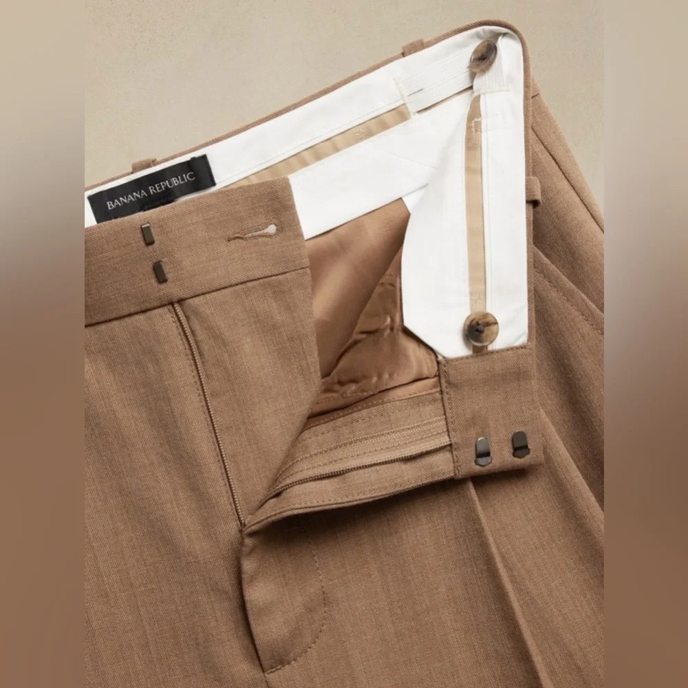 Banana Republic Siena Wide-Leg Italian Wool Pants - Camel - Size: 2 - Like New! - Picture 4 of 11